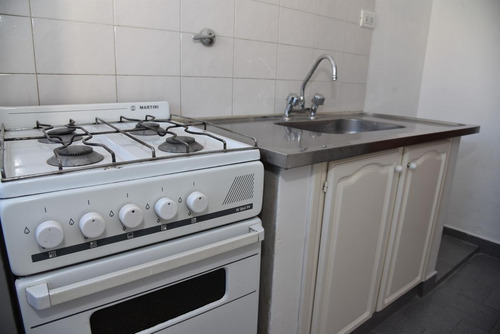 Imagen 6 de 11 de Departamento - La Plata