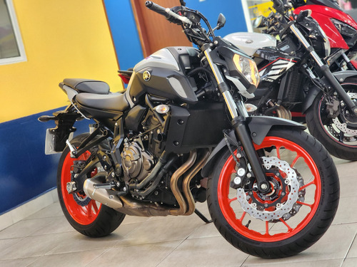 Yamaha Mt07 Abs 2021 - Baixissima Km