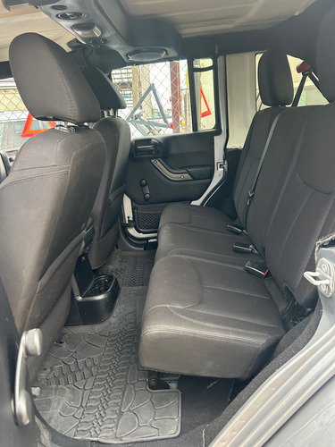 Jeep Wrangler 3.6 Unlimited Sahara 4x4 At