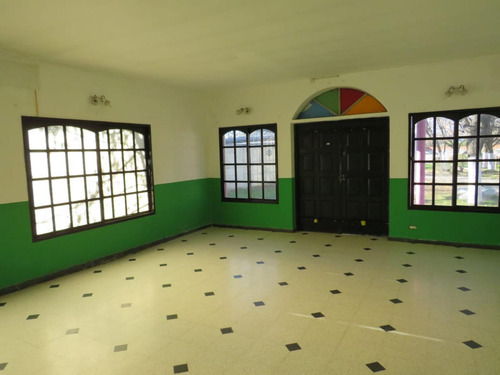 Edificio Comercial En Venta 2134mts2 - Ringuelet