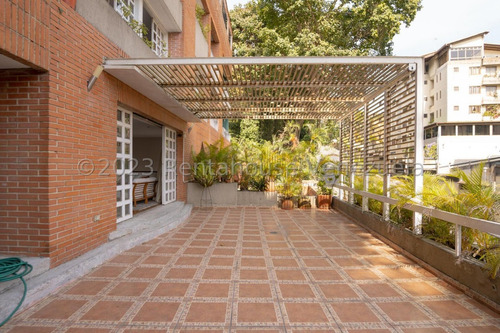 Casa En Venta Miranda 23-26431