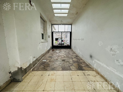 Venta Casa 4 Ambientes Con Cochera En Don Bosco (31813)