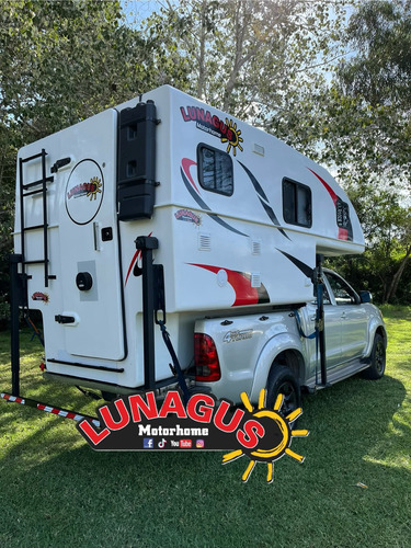 Camper