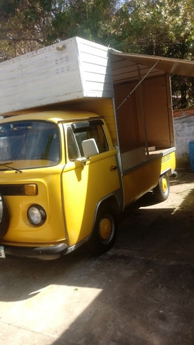Imagem 1 de 1 de Volkswagen Kombi Kombi Bau