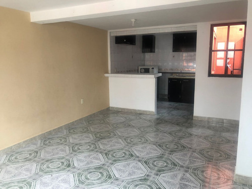 Imagen 2 de 12 de Casa En Venta Texcoco