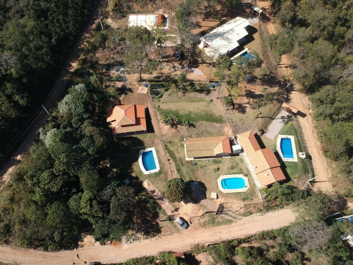 Imagem 2 de 14 de 1.000 M², Casa Em Construção, Com 02 Dormitórios E Piscina !