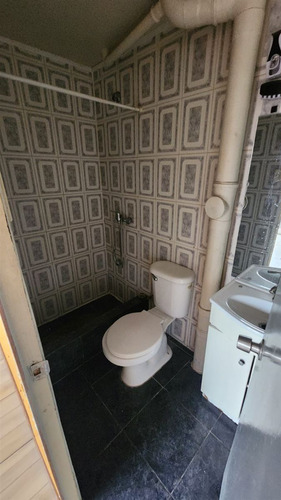 Departamento En Venta De 3 Dorm. En Cerrillos