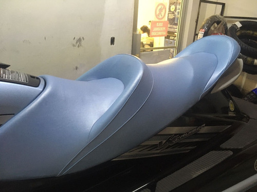 Imagen 3 de 8 de Moto Acuatica Yamaha Vx Cruiser Azul Seminuevo