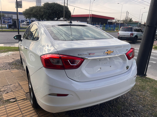 Chevrolet Cruze 1.4 Ltz At Sedan