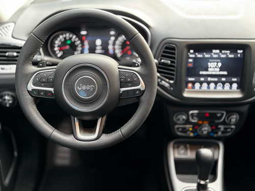 Jeep Compass 2.0 16V FLEX LONGITUDE AUTOMÁTICO