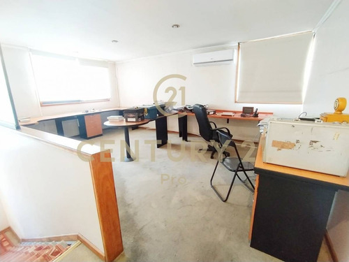 Imagen 21 de 30 de Venta Terreno Con 2 Casas Oficina - Rodrigo De Triana