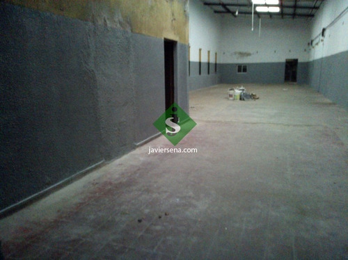 Venta Local Montevideo, Maroñas, Zona Comercial.- Ref: 167118