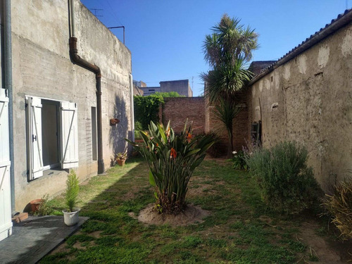 Imagen 29 de 30 de Venta Ph 4 Amb. Centro De Lujan Reciclado- Permuta