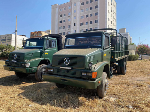 Imagem 3 de 15 de Caminhão 1418 4x4 1418 4x4 Traçado
