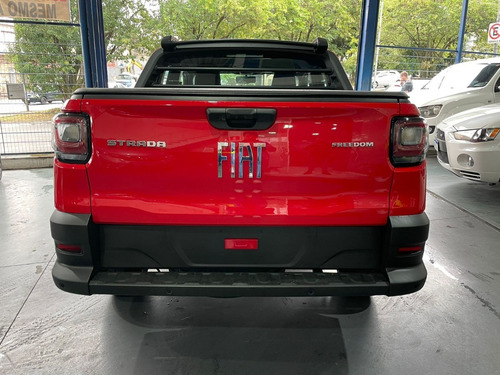Imagem 4 de 13 de Fiat Strada Freedom 1.3 Flex 8v Cd Score Baixo