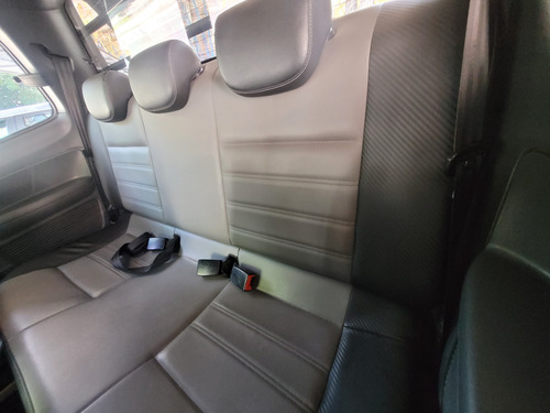 Volkswagen Saveiro 1.6 16v Cross Cab. Dupla Total Flex 2p