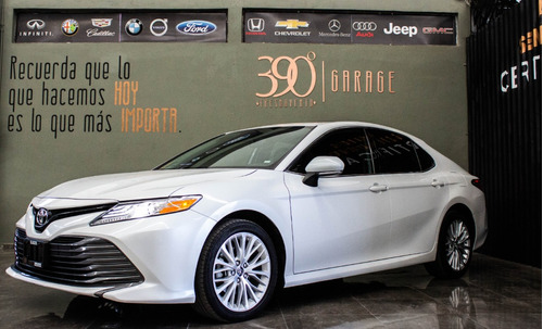 Toyota Camry 2.5 Xle Navegación At