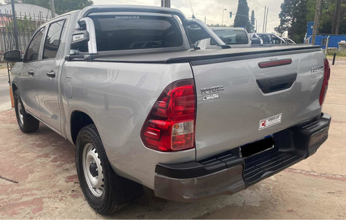 Toyota Hilux 2.4 Cd Dx 150cv 4x2 2017