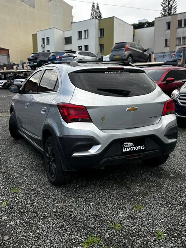 Chevrolet Onix 1.4 Ltz 5 p