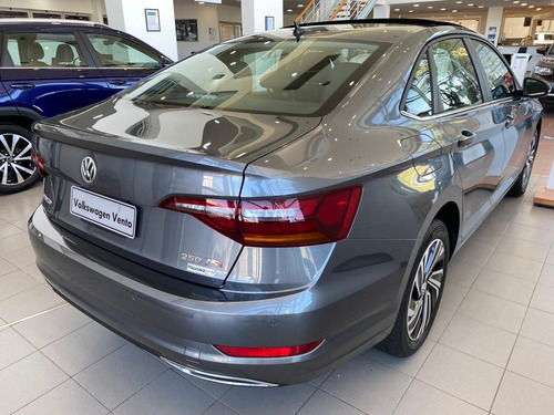 Imagen 20 de 25 de Volkswagen Vento 1.4 Highline 150cv At Semini Lucas