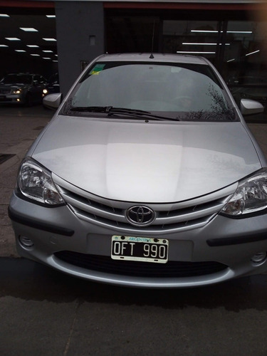 Toyota Etios 1.5 Sedan Xs