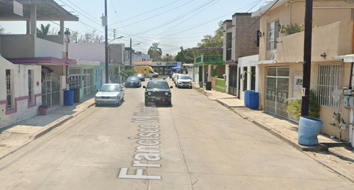 Casa En Remate Bancario En Francisco M. Mendoza, Asunción Ávalos, Cd Madero, Tamaulipas (60% Descuento, Sólo Pago De Contado En 2 Cuotas) ¡gran Oportunidad De Inversión! - Sk12