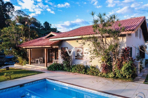 Imagem 2 de 30 de Casa Com 4 Dormitórios À Venda, 380 M² Por R$ 1.500.000,00 - Tijuca - Teresópolis/rj - Ca0410