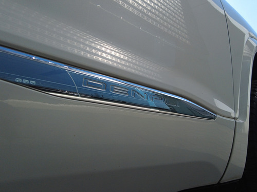GMC Acadia 3.7 Denali At