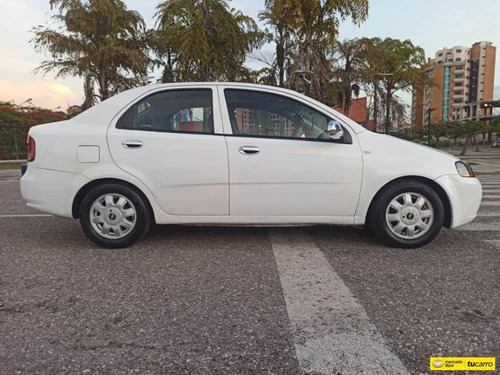Imagen 4 de 9 de Chevrolet Aveo Automático