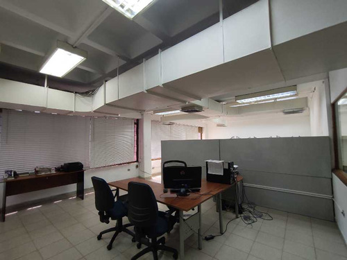Oficina En Centro Aloa, Av. Rómulo Gallegos 400 Mts2