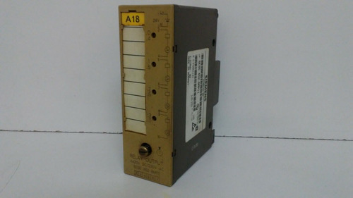 Guaranteed! Siemens Simatic S5 4x30v / 230v Relay Output Aaj