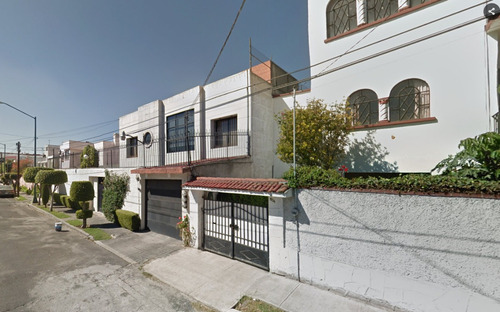 Casa En Venta En Lindavista, Gustavo A. Madero, Cdmx. Af*