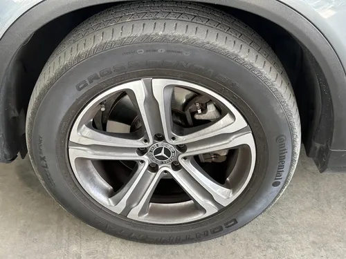 Mercedes-Benz Clase GLC 5p GLC 300 4Matic Comfort L4/2.0 Aut