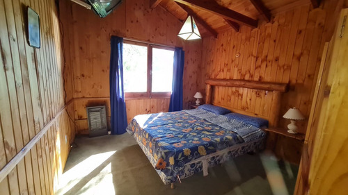 Imagen 17 de 17 de Venta De Casa Y Cabaña En Amplio Lote. Inversión. Bariloche.