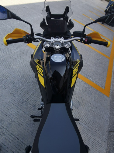 Bmw F850 2021
