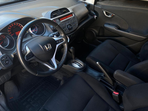 Imagem 10 de 14 de Honda Fit 2013 Flex