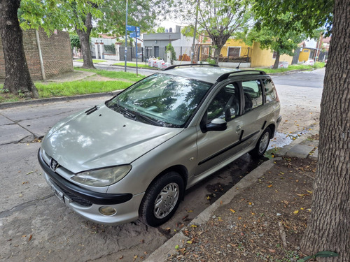 Peugeot 206 1.6 Sw Premium