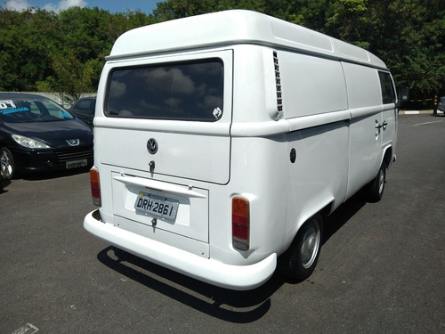 Volkswagen Kombi 1.6 3p Gasolina 2005