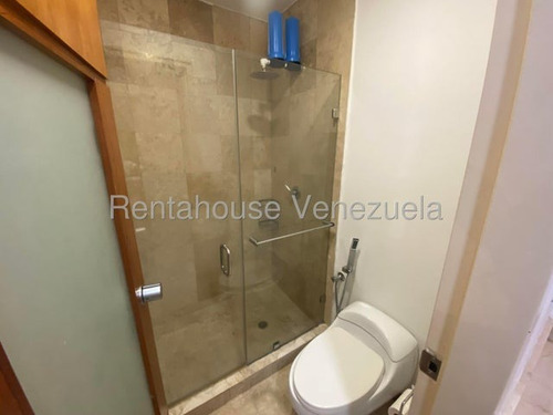 Alquiler De Apartamento, Mls #25-24988. Ycl.