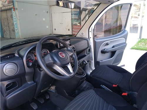 Fiat Doblo 1.8 Mpi Essence 7l 16v Flex 4p Manual