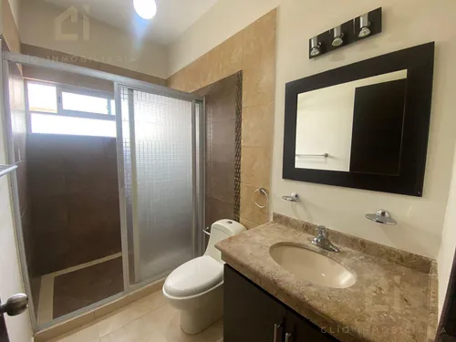 Casa En Venta En Veracruz, Fracc Lomas Del Sol Con Acceso A Playa Y Club De Playa