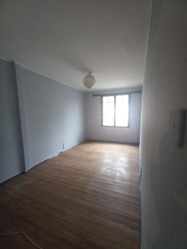 Casa Metro Toesca - Barrio Universitario/desocupado - Repu