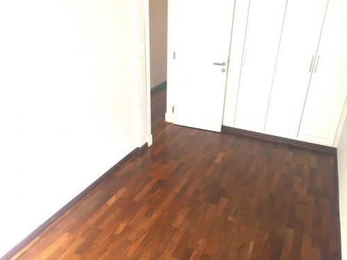 Venta Apartamento Tres Dormitorios Y Servicio Rambla Pta Carretas Garaje Doble
