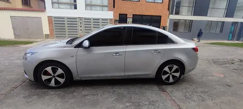 Chevrolet Cruze 1.8 Lt At