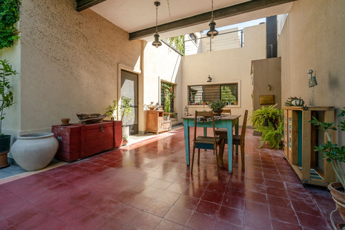 Venta Casa 5 Ambientes Patio Villa Del Parque