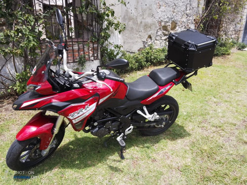Benelli Trk 251