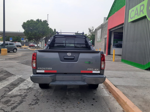 Nissan Frontier 4.0 Pro-4x V6 4x2 At