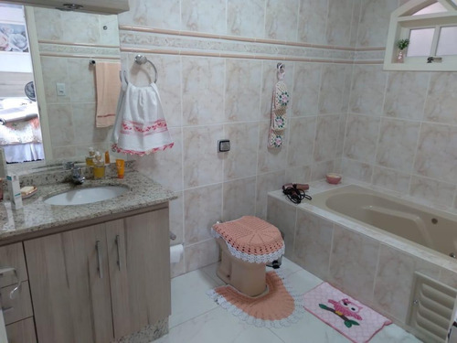 Imagem 9 de 20 de Casa Com 2 Dormitórios Toda Reformada - Ca0747