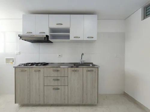 Apartamento En Arriendo En Prados Del Este. Cod A29442