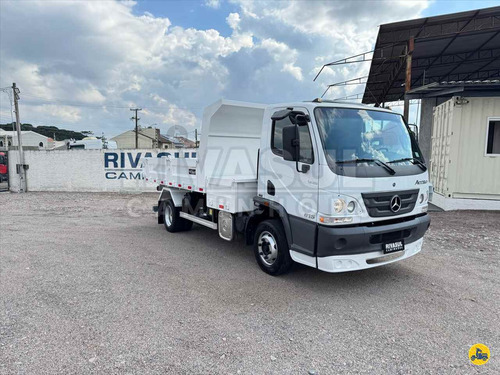 Mb Accelo 815 Ano 2022 3/4 4x2 Caçamba